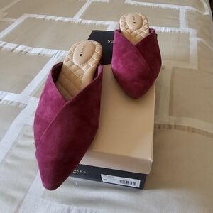 Brand New Birdies The Swan Rhubarb Sz 8